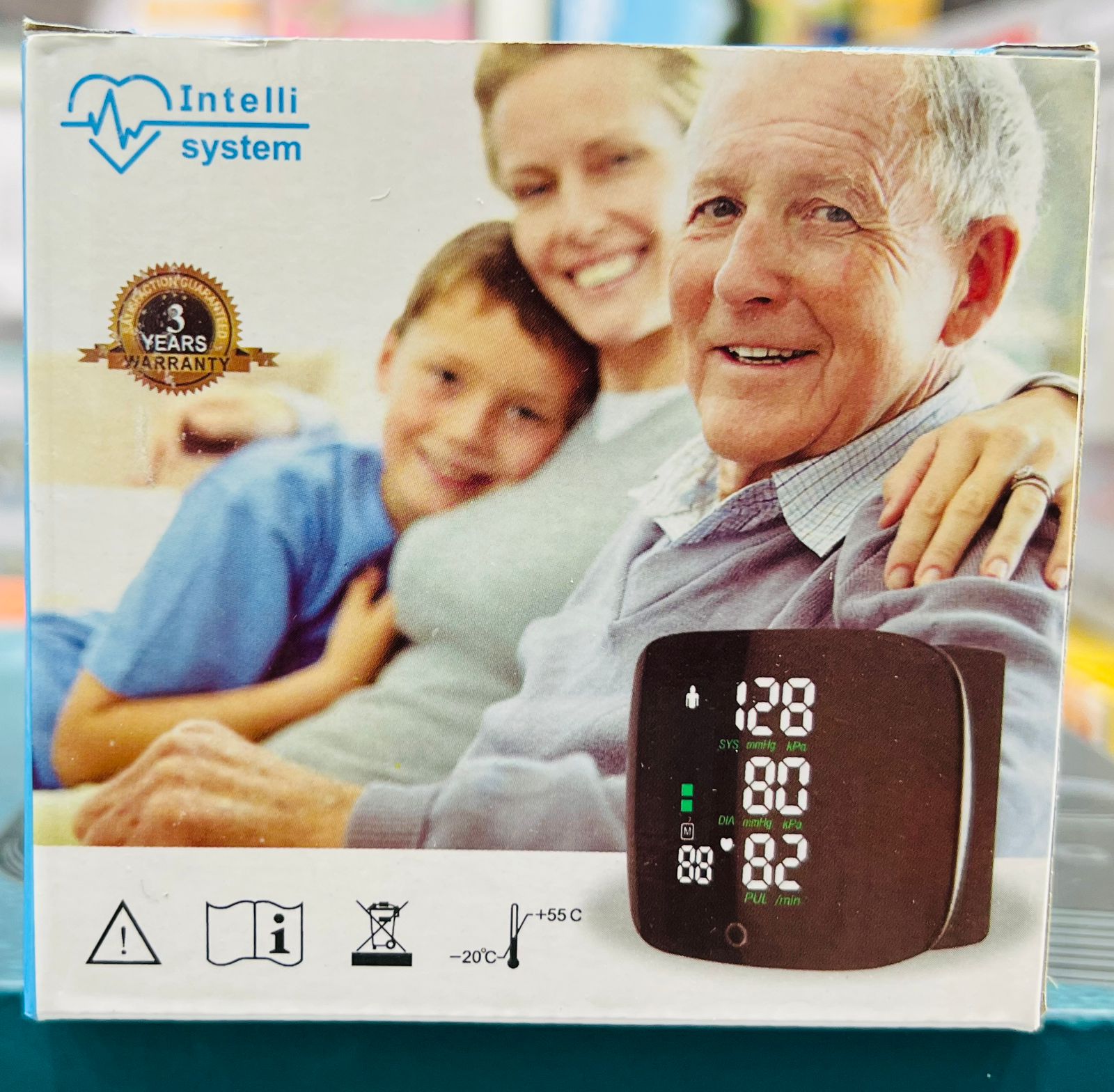 نظام Intelli يجعل فحص ضغط الدم والسكر في المنزل أمرًا سهلا.